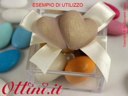 Decorazione decoro gesso gessetto coppia cuori tortora marone per matrimonio fidanzamento fidanzati sposi oggettistica fai da te per decorare sacchetti sacchettini barattoli vasetti bomboniere complemento accessorio semplice moderno facile creativo origin
