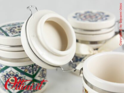 02252 Ischia Barattolo ceramica colorato con tappo ermetico zuccheriera porta spezie Bomboniera portaconfetti economica di qualità in offerta speciale e promozione
