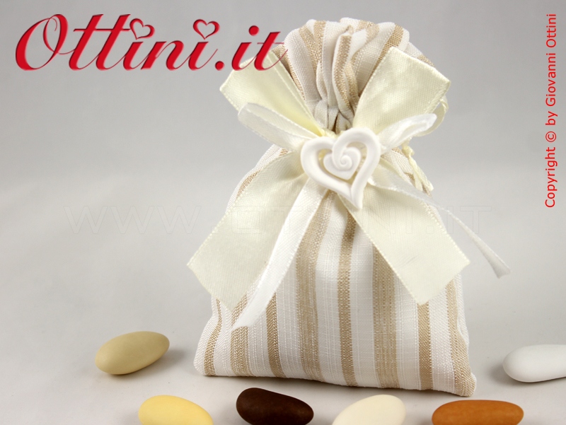 CK7150PA Sacchettino confetti righe panna e Beige con gessetto a cuore