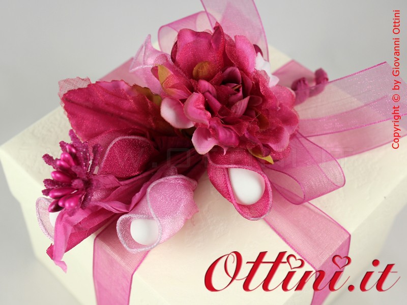 Pick Portaconfetti Dalia Fuxia con racchette - Confezione per bomboniera in abbinamento con le bomboniere di Ottini.it