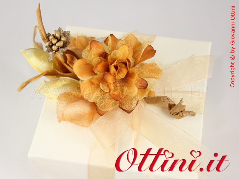 Pick Portaconfetti Dalia Fuxia con racchette - Confezione per bomboniera in abbinamento con le bomboniere di Ottini.it