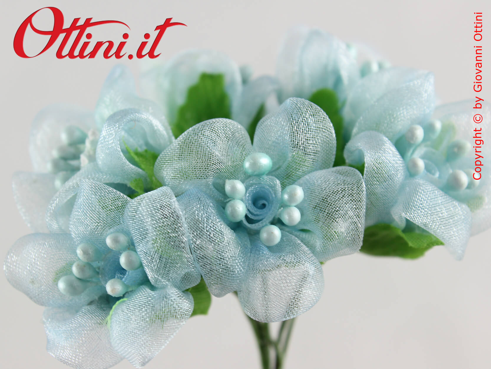 Rosellina Organza Celeste con Pistilli ideale per decorare sacchettini, scatole bomboniera, articoli da regalo Battesimo e Prima Comunione bambino
