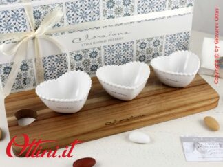 24066 Claraluna - Vassoio Legno Acacia con 3 ciotole porcellana bianca. Bomboniere utili per la cucina e la tavola. Completo di confezione