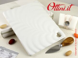 24093 Claraluna - Tagliere grande onde con coltellino in porcellana bianca smaltata. Bomboniere utili per la cucina e la tavola. Completa di confezione.