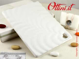 24094 Claraluna - Tagliere grande onde in porcellana bianca smaltata. Bomboniere utili per la cucina e la tavola. Completa di confezione.