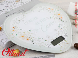 25031V Claraluna - Bilancia da cucina a forma di cuore con decoro floreale Verde, bomboniera regalo utile per la cucina e la casa ideale per matrimonio