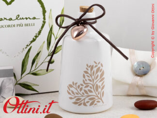 25073 Claraluna - L'Oliera Piccola con decoro Cuore di Claraluna è una bomboniera elegante e utile in cucina o a tavola, ideale bomboniera matrimonio