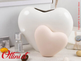 25136 Claraluna - il diffusore Grande Doppio Cuore Tortora è una bomboniera moderna, completa di kit essenza bastoncini e profumo ideale per matrimonio