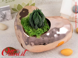 25142P Claraluna - Il Vaso Cuore Oro orizzontale con piantina grassa è una bomboniera ecologica, naturale, simbolo della vita. Bomboniera per Matrimonio