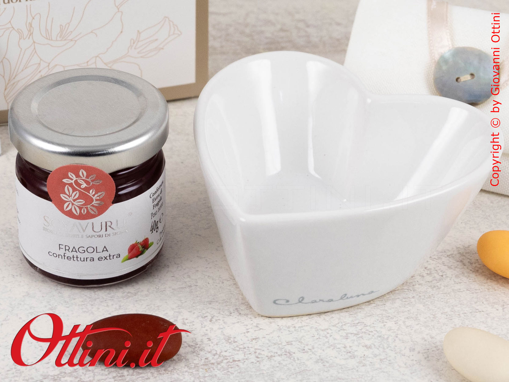 25092 Claraluna - Bomboniera Gastronomica Ciotolina Cuore con Marmellata ai frutti di bosco. Ideale come bomboniera per Matrimonio Gastronomica
