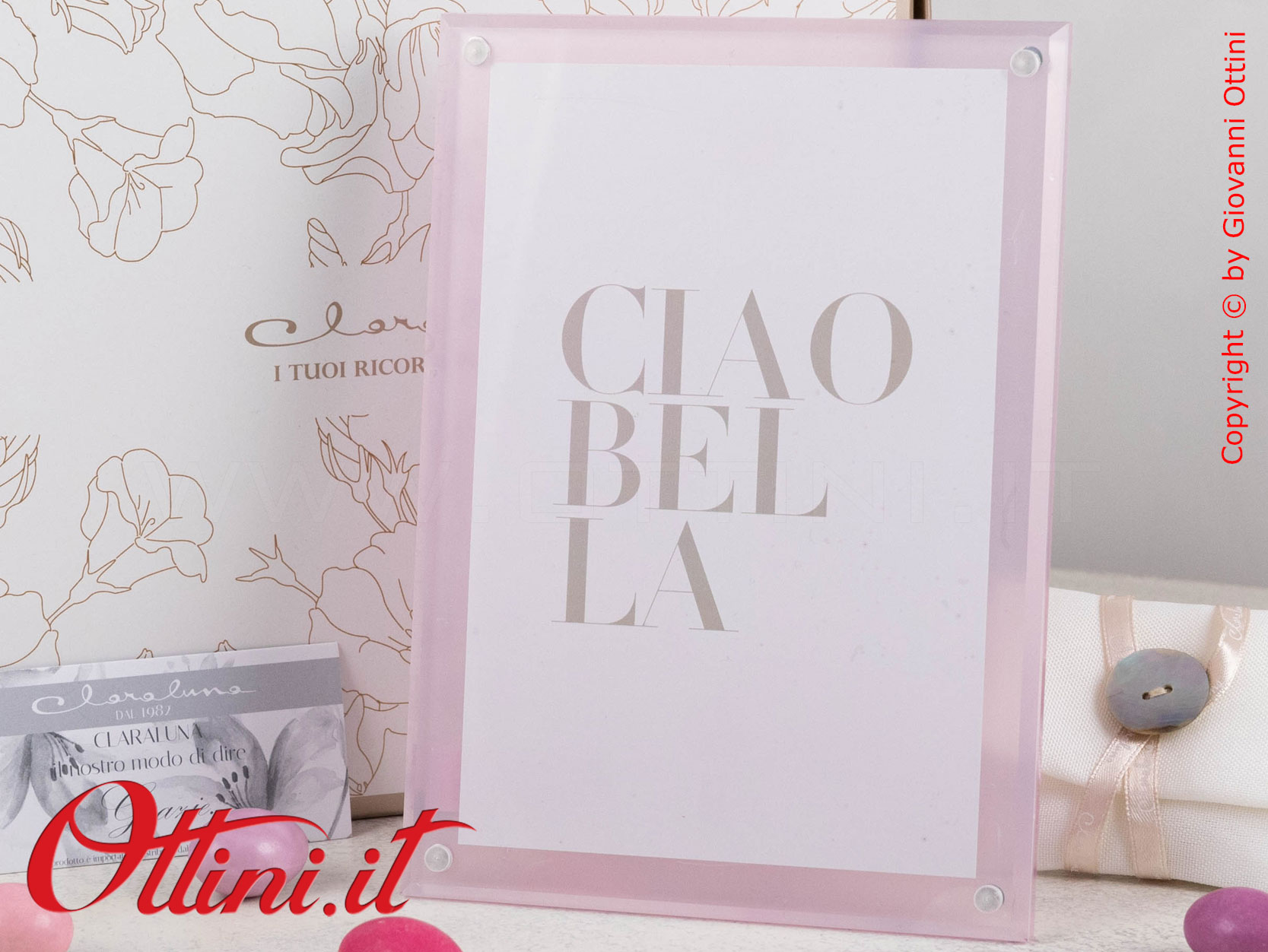 25349 Claraluna - Il portafoto da tavolo in Plexiglass trasparente Rosa ha un design moderno e può essere utilizzato sia in verticale che in orizzontale
