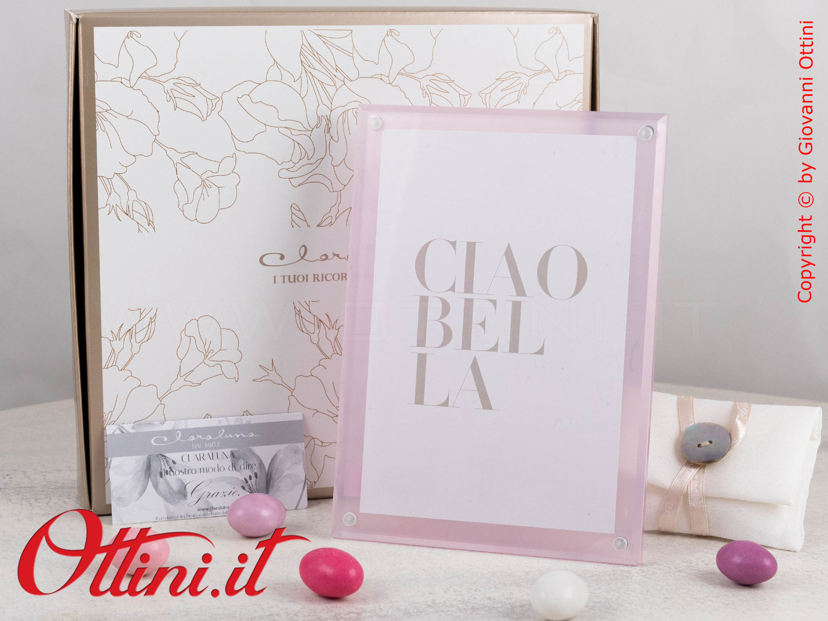25349 Claraluna - Il portafoto da tavolo in Plexiglass trasparente Rosa ha un design moderno e può essere utilizzato sia in verticale che in orizzontale