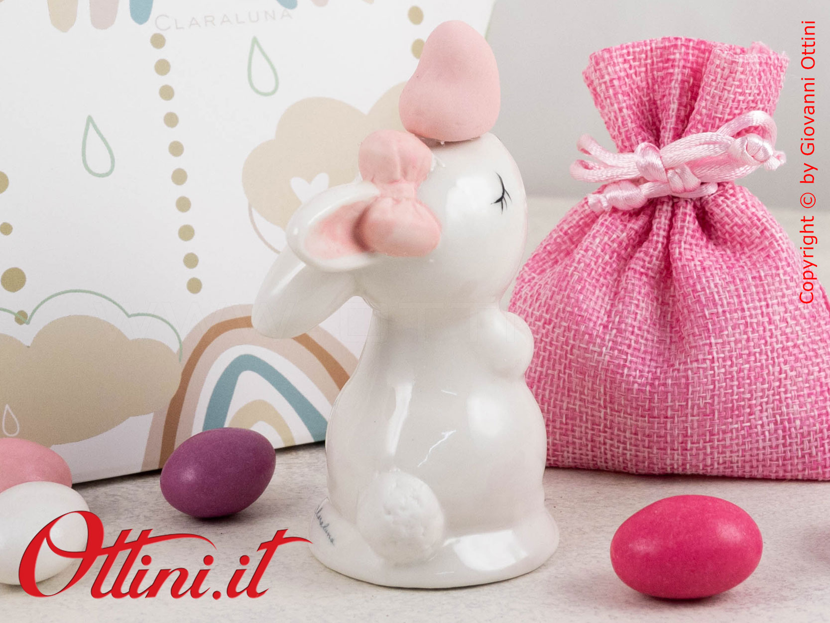 25383 Claraluna - Coniglietto grande rosa in porcellana smaltata. Bomboniera vintage ideale per eventi come battesimi, comunioni e cresime per bambina