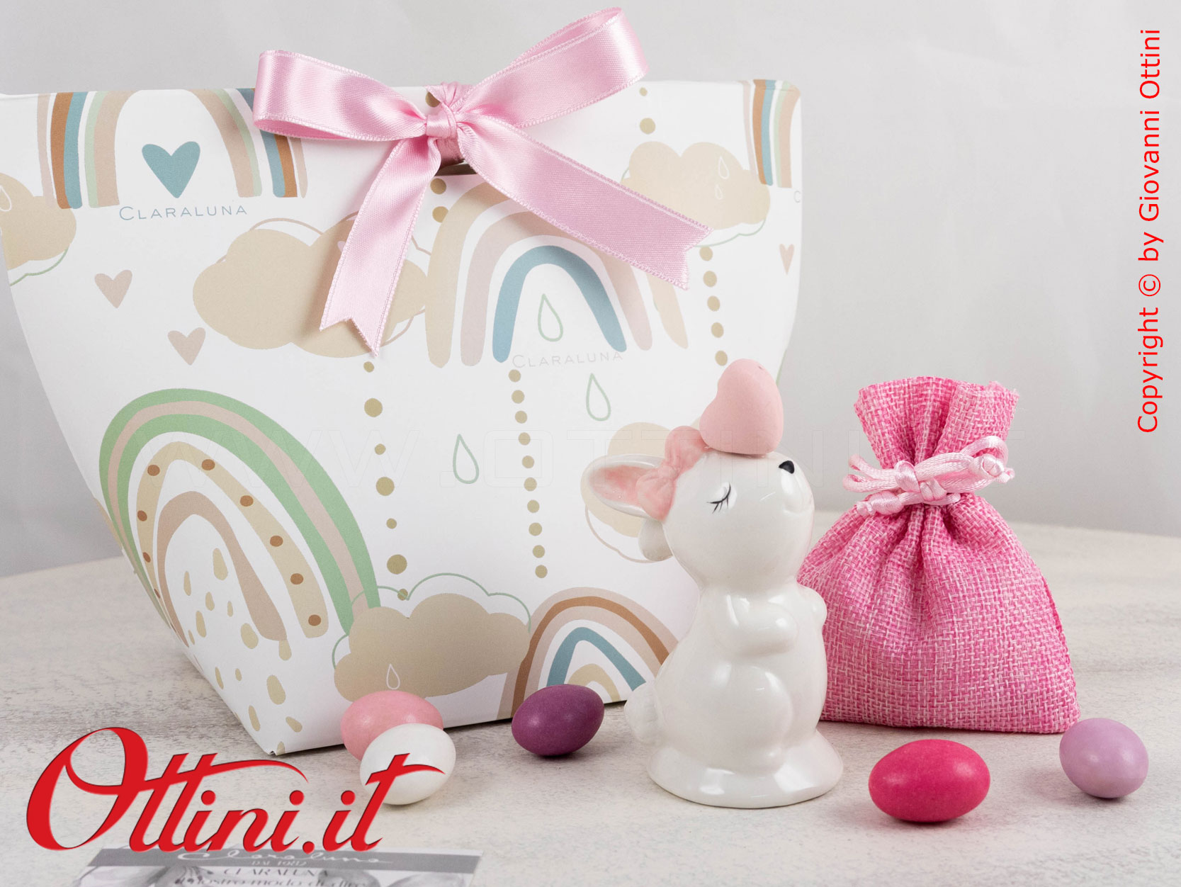25383 Claraluna - Coniglietto grande rosa in porcellana smaltata. Bomboniera vintage ideale per eventi come battesimi, comunioni e cresime per bambina