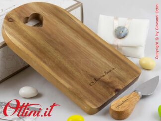 26061 Claraluna - Tagliere in acacia Piccolo completo di Coltellino per formaggi, bomboniera utile per matrimonio, ideale in cucina o per gli aperitivi.