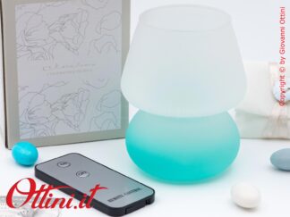 26196 Claraluna - La Lampada Led Azzurro Tiffany con Telecomando funziona a batteria. E' un prodotto più decorativo che utile, una bomboniera d'arredo.