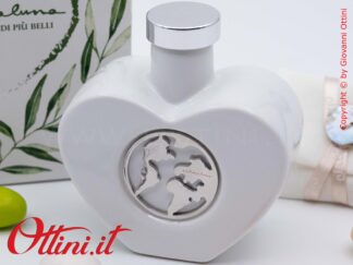 26078M Claraluna - stupenda Oliera in porcellana smaltata a forma di cuore con medaglione con il mondo argento/silver, completa di tappo coordinato.