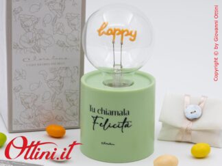 26143 Claraluna - Lampada led vintage dimmerabile Verde con lampadina a a forma scritta Happy, funzionamento a batterie, per il comodino o la scrivania.