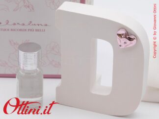 26296 Claraluna - Il Diffusore Lettere Alfabeto con Cuore Rosa è un profumatore per ambienti completo di kit essenza, una bomboniera personalizzabile utile