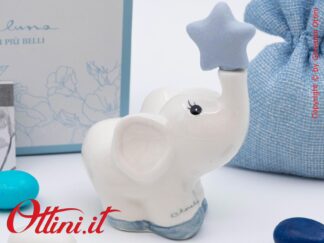 26385 Claraluna - Elefantino azzurro medio in porcellana smaltata. Bomboniera vintage di altissima qualità ideale per eventi come battesimi e comunioni