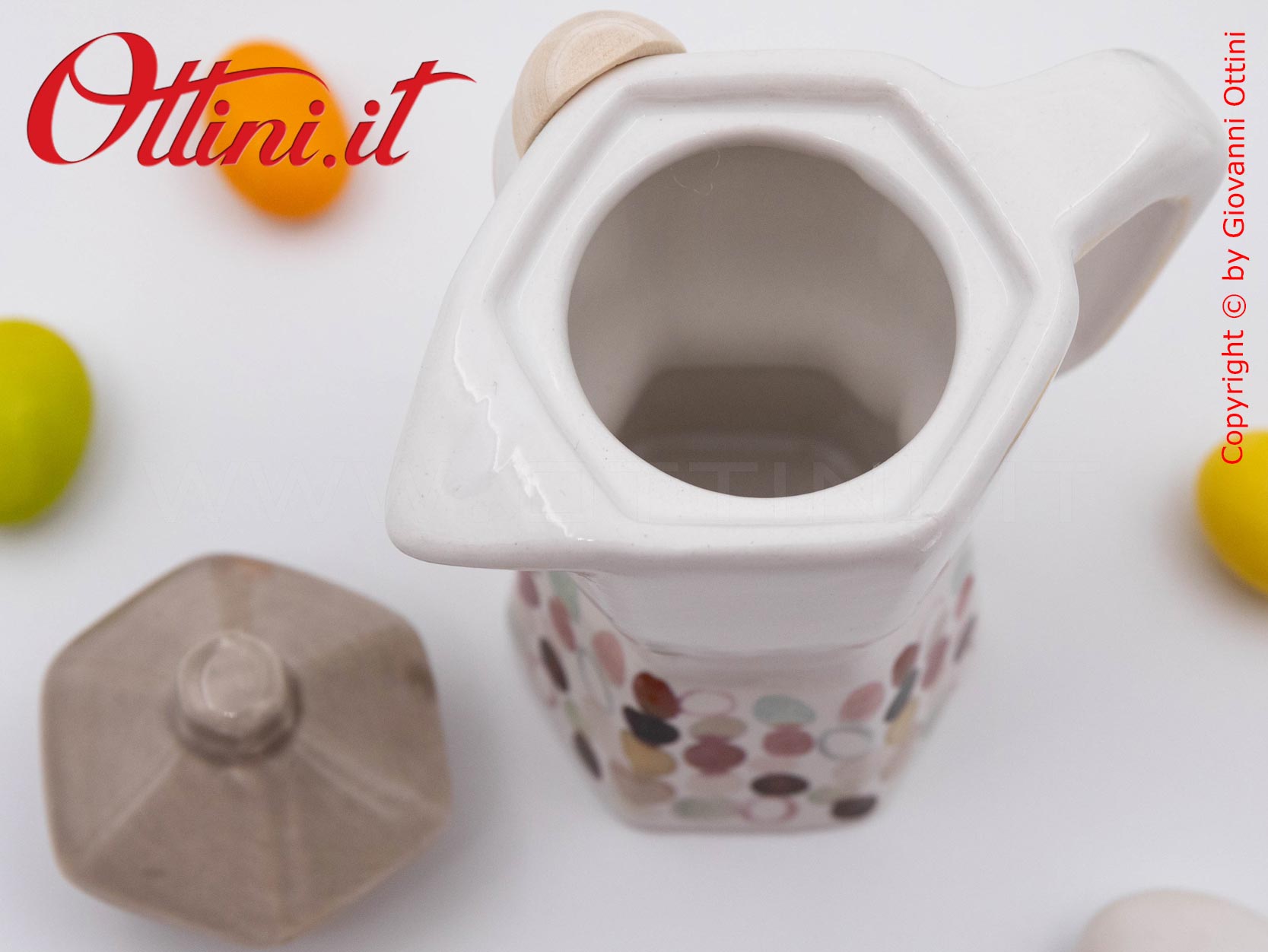 01A421 - Zuccheriera in porcellana smaltata Modern Moka con disegni a Pois in 4 vivaci colori, bomboniera utile ideale per la cucina e la tavola