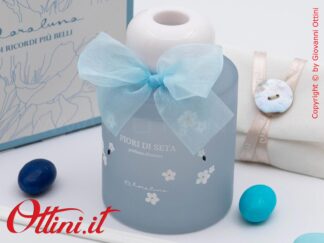 26246 Claraluna Il Diffusore Profumatore Azzurro Fiori 120ml è un profumatore per ambienti in boccetta satinata completo del kit essenza e della confezione