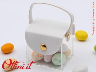 La Scatolina Borsina Sunshine Bianca misura cm 5x6x6 ed è un prodotto giovane, semplice, sobrio, originale adatto a tutti i tipi di evento.