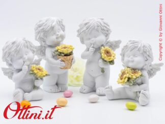 L'Angelo Grande Igor con girasoli è una serie dedicata alla natura con i suoi colori vivaci e solari, disponibili in ben 4 fantastici modelli.