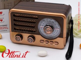 D9176 - La Radio Speaker Bluetooth Vintage è un regalo giovane e tecnologico e bomboniera utile dal design retrò. Musica e sound eccezionali.