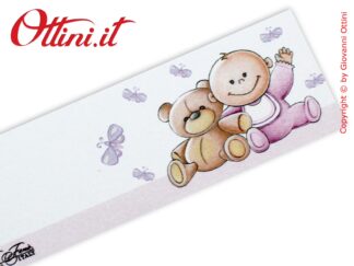 Il Bigliettino Mio Grande Amico Orso per nascita o battesimo Bimba è realizzato in cartoncino bianco patinato e venduto su fogli A4, facile da stampare.